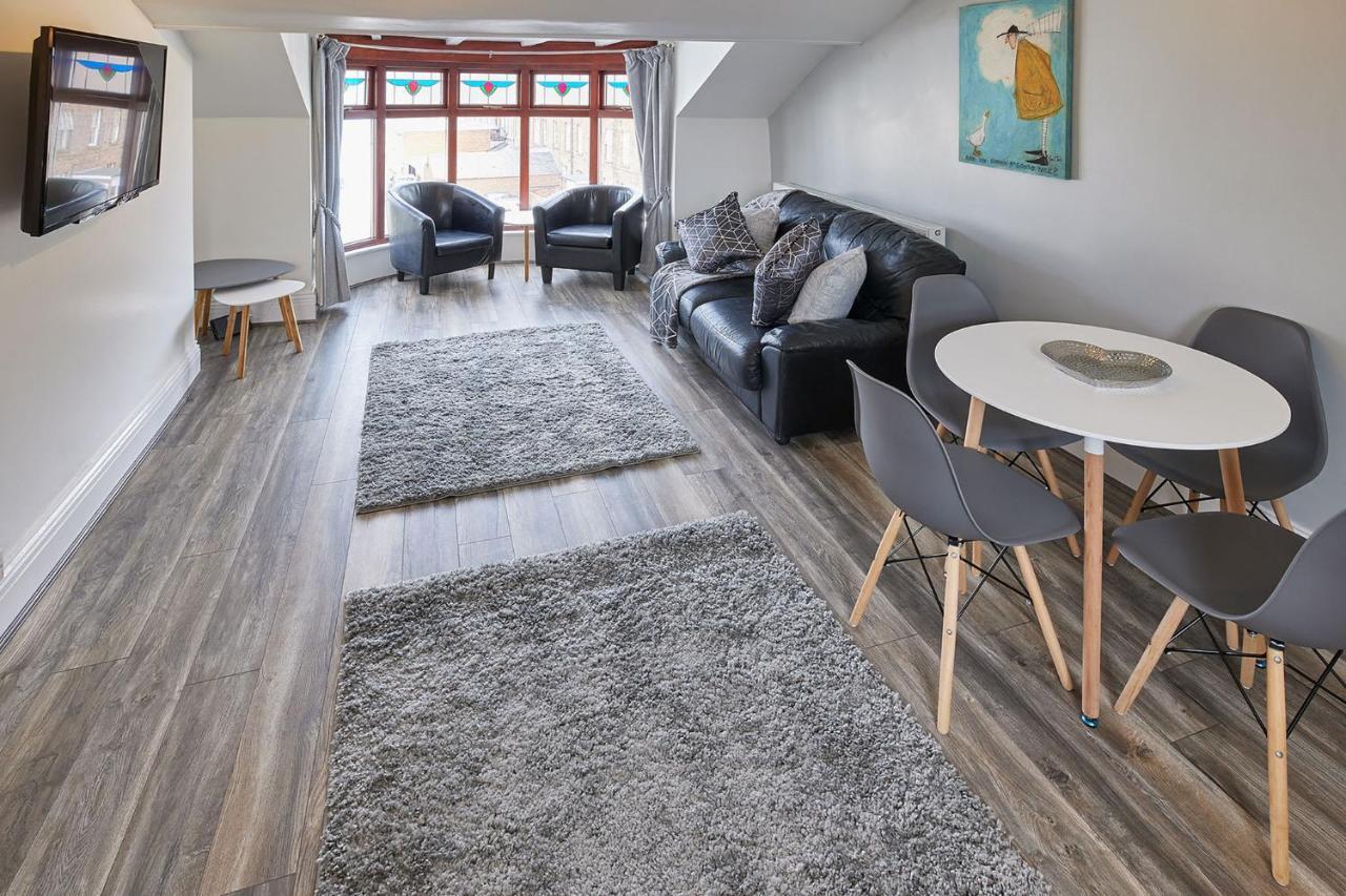Apartment 4, Khyber Lodge Apartment 휫비 외부 사진
