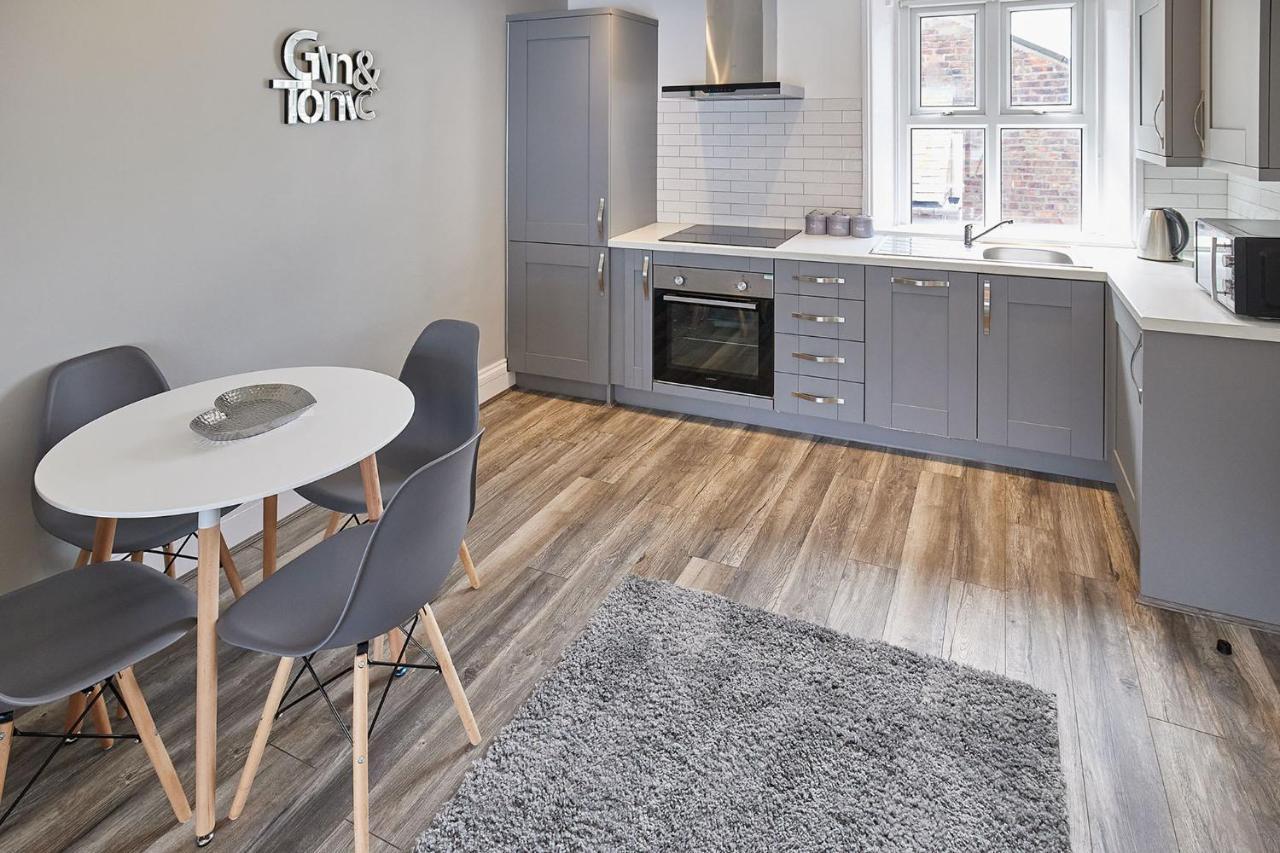 Apartment 4, Khyber Lodge Apartment 휫비 외부 사진